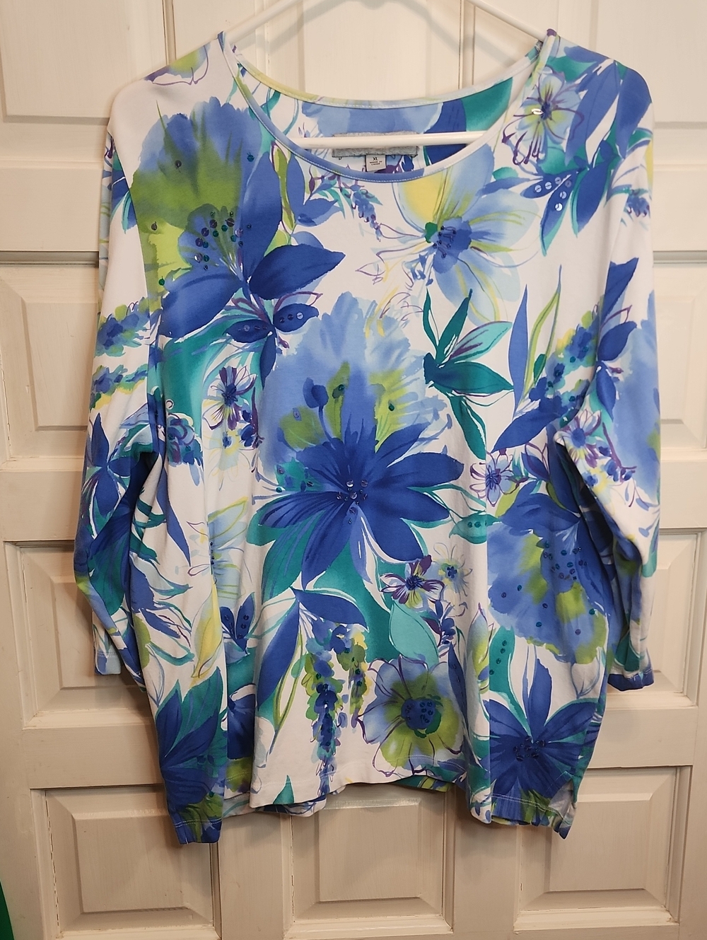 SAMANTHA GREY Women’s Floral Scoop Neck Top - Blue & Green 3/4 Sleeves